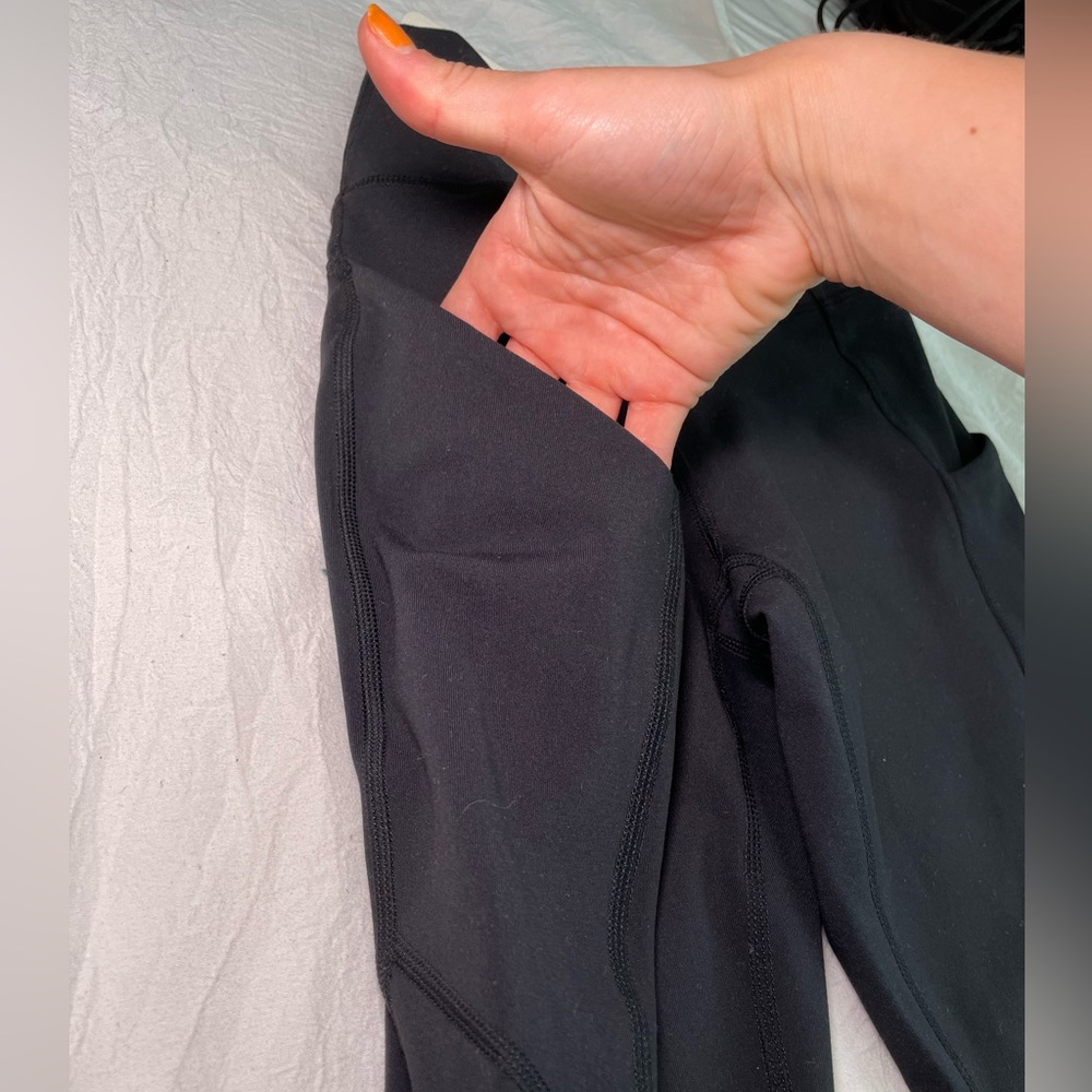 Fabletics High Rise Keyhole Leggings - Picture 3 of 7